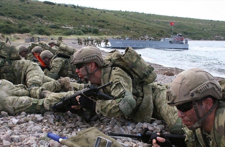 Ναύαρχος Γκιουρντενίζ: «Δεν είμαστε μικρή χώρα – Είμαστε περιφερειακή δύναμη – Θα έχουμε σύγκρουση για τα 12 ν.μ.»