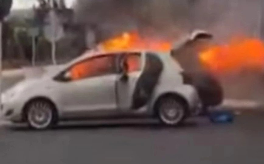 Μαλακάσα: Συγκρούσεις μεταξύ οπαδών Ολυμπιακού και Παναθηναϊκού – Καμένα αυτοκίνητα και τραυματίας