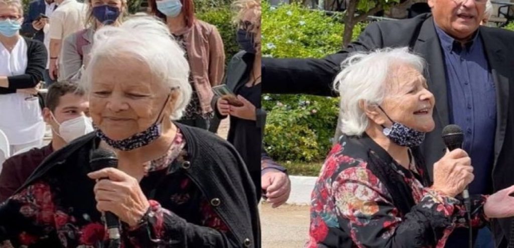 Η Μαίρη Λίντα τραγουδά Μανώλη Χιώτη μέσα από το Γηροκομείο Αθηνών και συγκινεί (βίντεο)