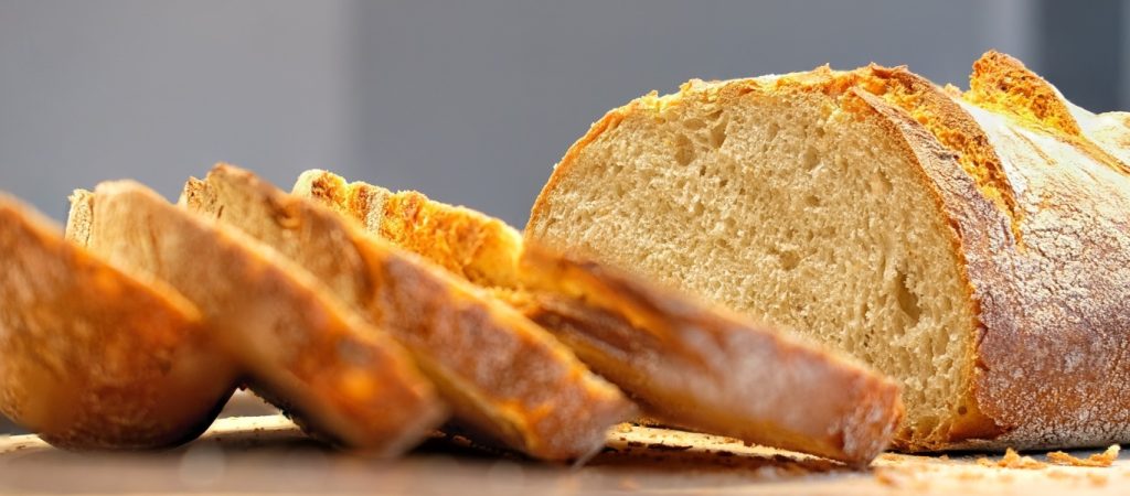 Φτιάξτε το δικό σας σπιτικό ψωμί με πατάτα εύκολα και γρήγορα