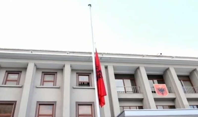 Η Αλβανία διαψεύδει ότι υπάρχει συνεργασία με το Λονδίνο για το μεταναστευτικό