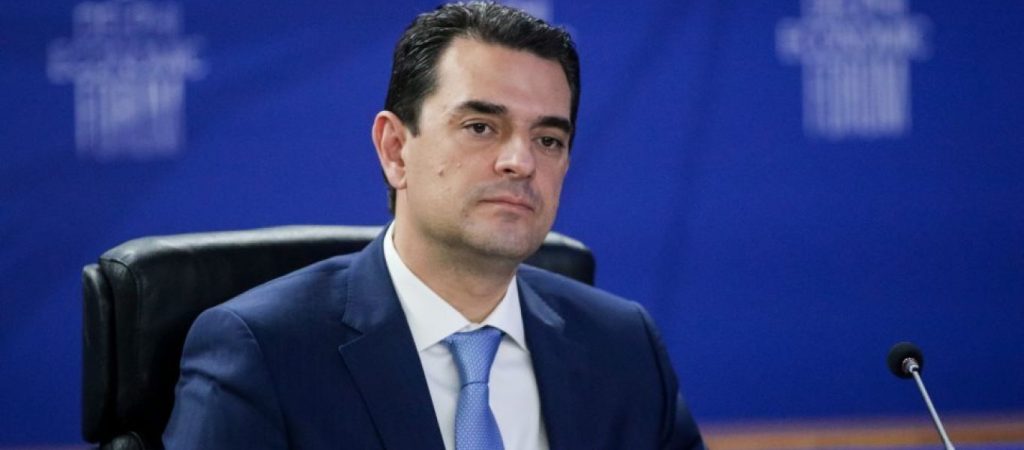 Νέα μείωση στους λογαριασμούς ρεύματος από το νέο έτος προανήγγειλε ο Κ.Σκρέκας