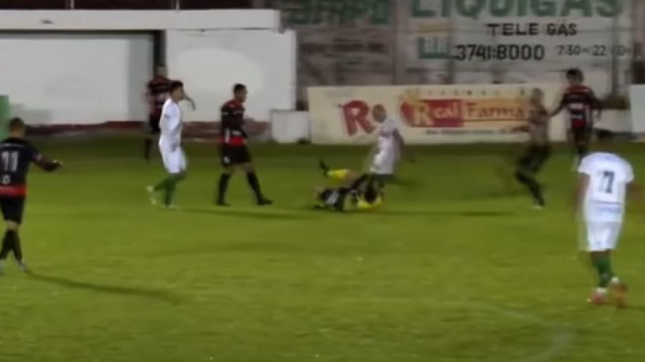 Βραζιλία: Συνελήφθη ποδοσφαιριστής που κλώτσησε βίαια δύο φορές διαιτητή (βίντεο)