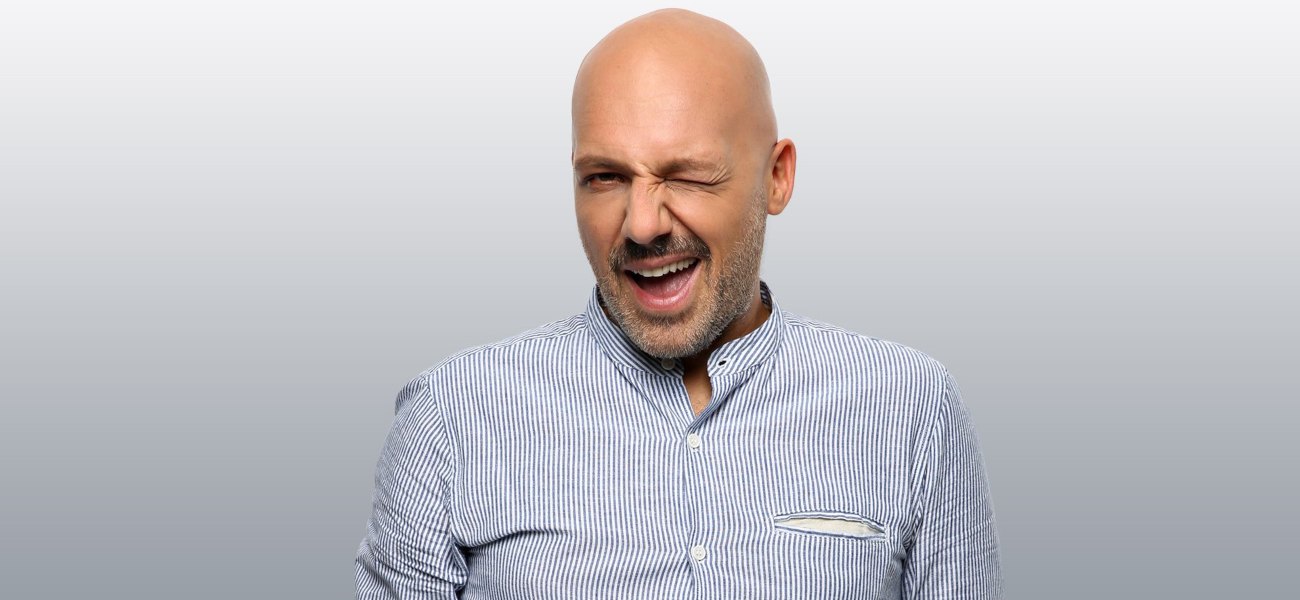 Επικό σχόλιο του Ν.Μουτσινά για την «κατάρρευση» του Facebook – «Μόνο το πουλί έμεινε όρθιο»