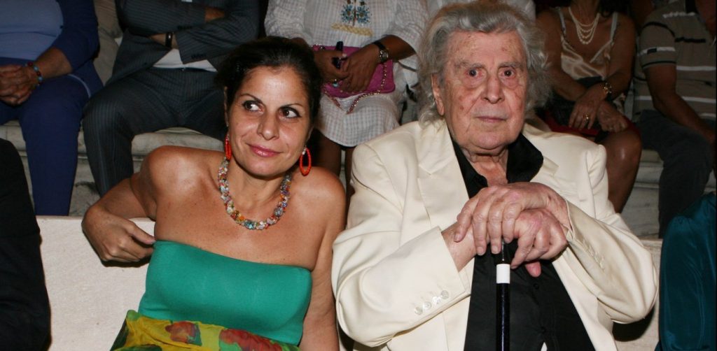 Μαργαρίτα Θεοδωράκη: «Δεν έχω την οικονομική δυνατότητα να πάω στο μνημόσυνο του πατέρα μου»