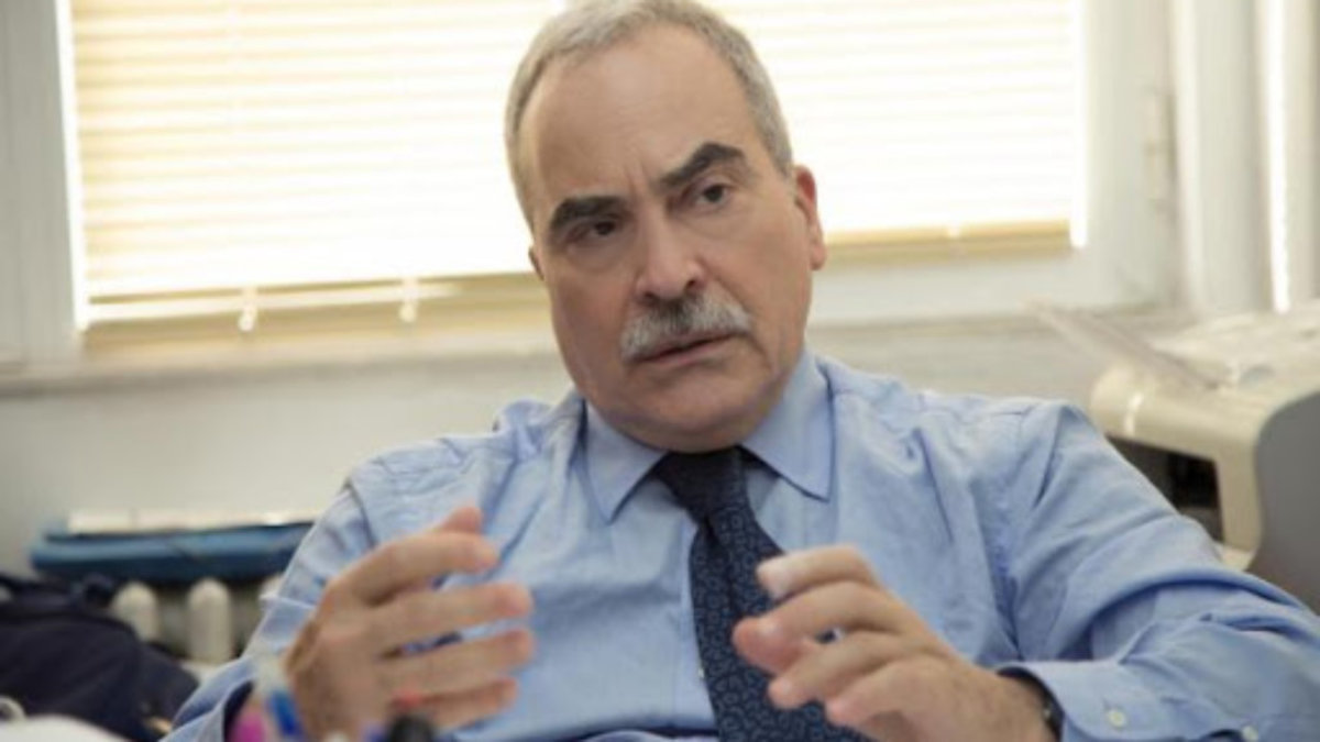 Μ.Λαζανάς: «Να παρθούν μέτρα για όσους αντιδρούν στον μαζικό εμβολιασμό»