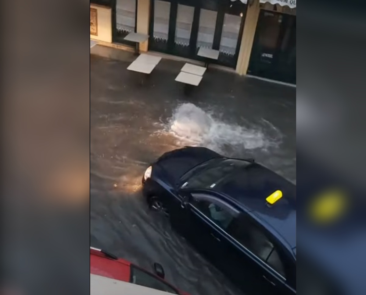 Ξεκίνησε η κακοκαιρία «Αθηνά» και έπιασε απροετοίμαστο τον κρατικό μηχανισμό: Πλημμύρισαν δρόμοι στην Κέρκυρα