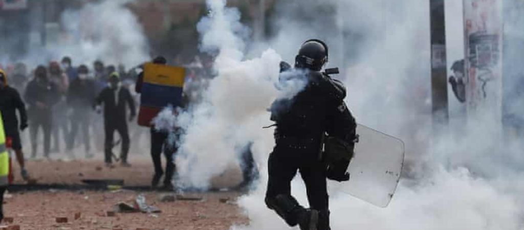 Η Κολομβία απέκρυψε το θάνατο τεσσάρων ανηλίκων σε βομβαρδισμό του στρατού