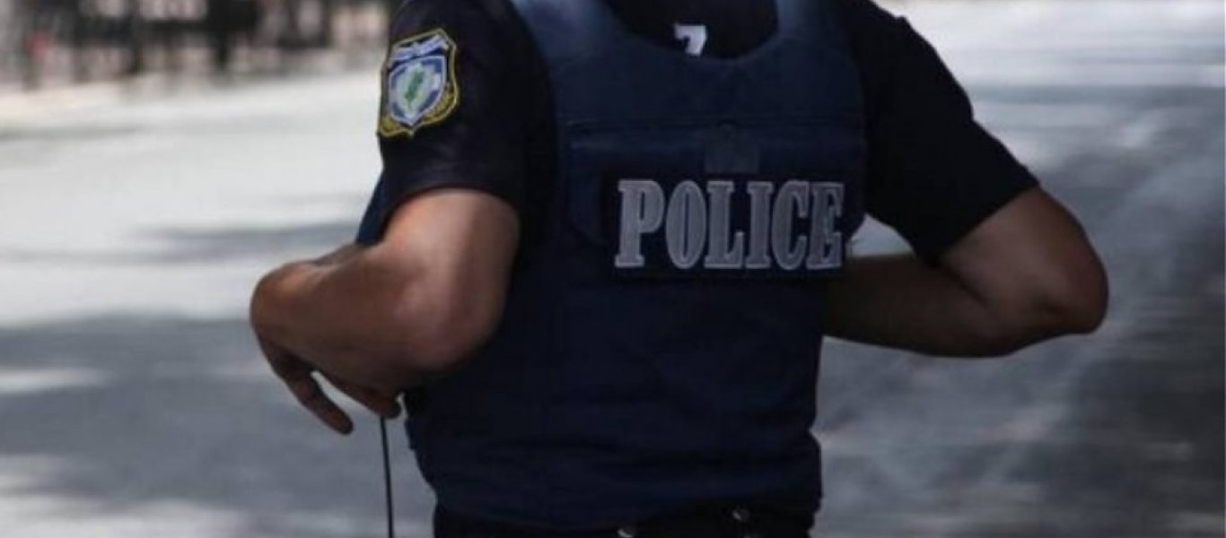 Ίλιον: Θύμα ληστείας αστυνομικός – Του έκλεψαν το υπηρεσιακό του όπλο και 10 φυσίγγια
