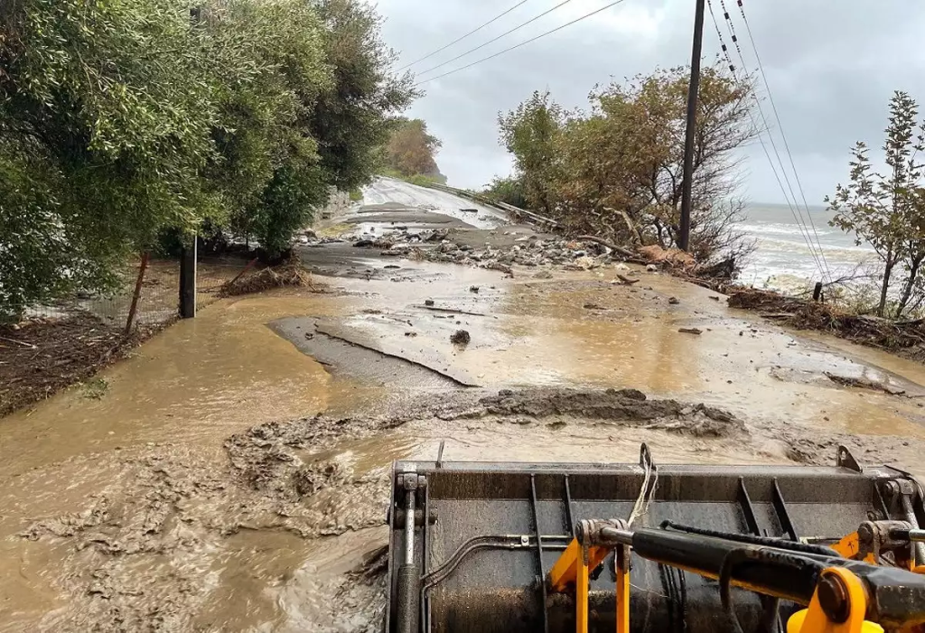 Κακοκαιρία «Αθηνά»: Μεγάλες ζημιές σε καλλιέργειες στη Μελιβοία Θεσσαλίας