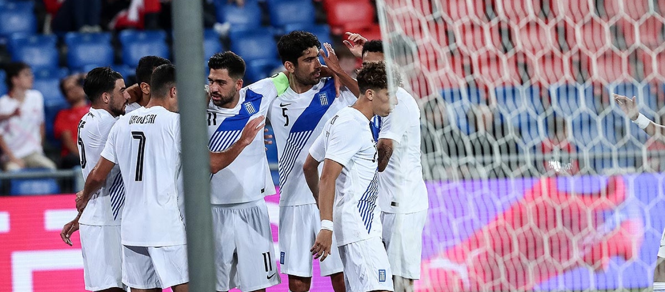 Οι δοκιμές του Φαντ’ Σιπ ενόψει Σουηδίας – Ο αντι-Τζαβέλλας σε διάταξη με τρεις στην άμυνα