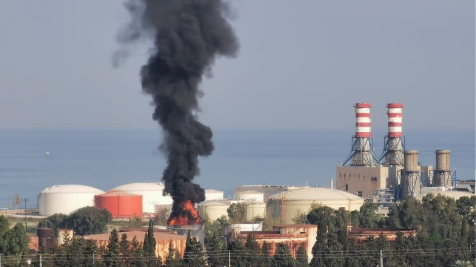 Λίβανος: Υπό έλεγχο η φωτιά σε πετρελαϊκές εγκαταστάσεις στο Ζαχράνι (upd) (βίντεο)