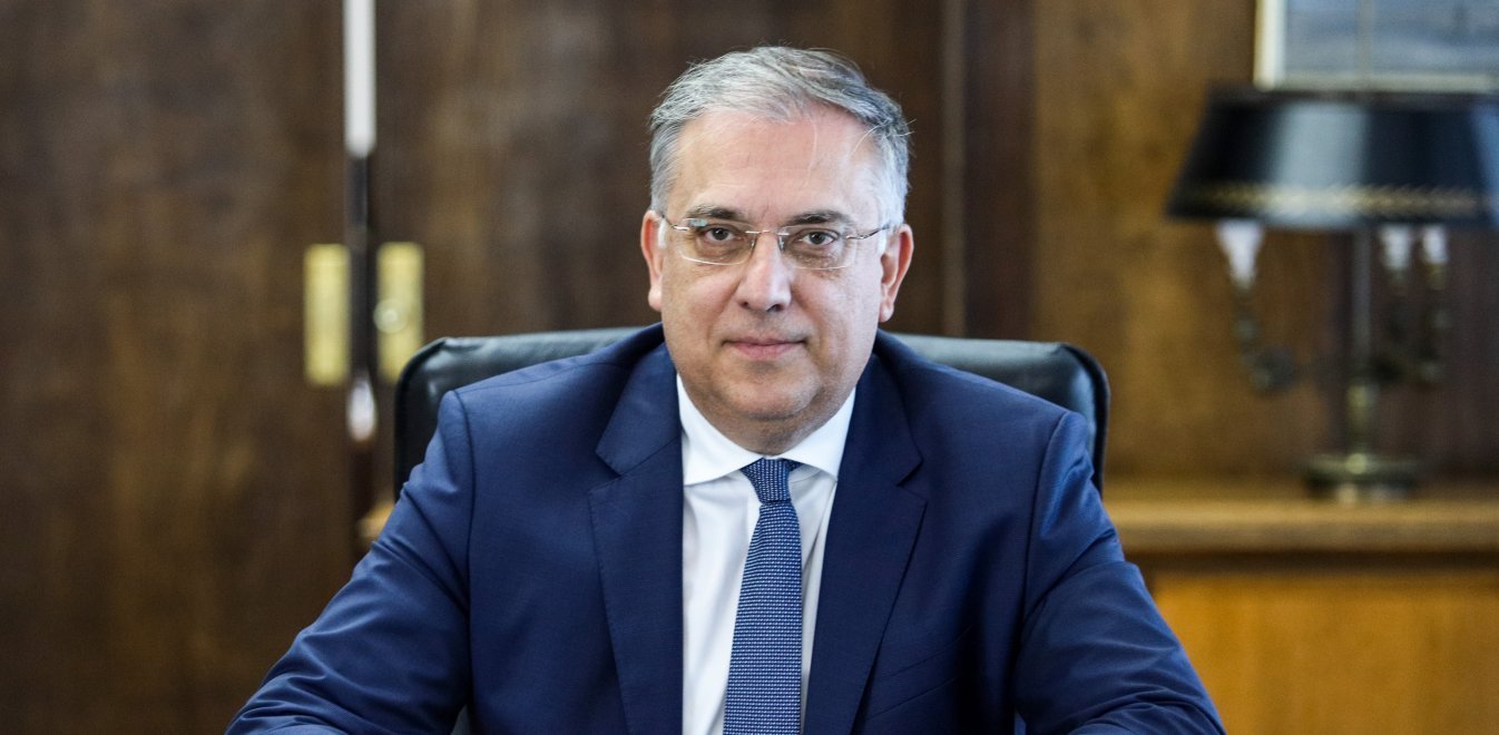 8.000 αστυνομικοί στο κυνήγι των νέων «εσωτερικών τρομοκρατών» – 100.000 έλεγχοι για τα νέα μέτρα