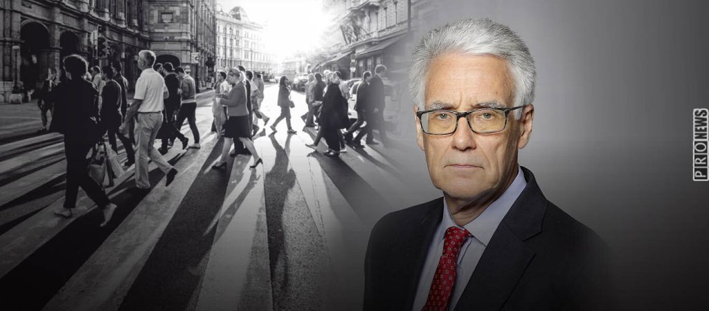 «Η μείωση του πληθυσμού θα βοηθήσει» ομολογεί κυνικά ο πρώην επικεφαλής του FSA – Γιατί ενδιαφέρει την Ελλάδα