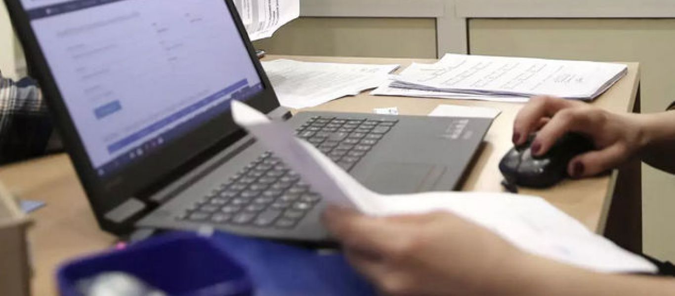 MyData: Ποιοι και πώς πρέπει να εκδίδουν υποχρεωτικά ηλεκτρονικά τα τιμολόγια εσόδων – Ποιοι «εξαιρούνται» προσωρινά