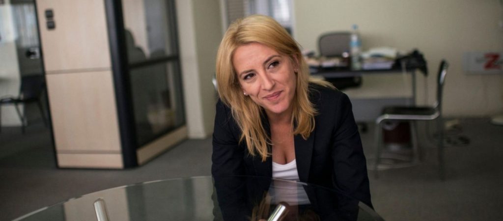 Ο συνήγορος της Ρ.Δούρου απαντά: «Στην διάθεση της δικαιοσύνης από την πρώτη στιγμή»