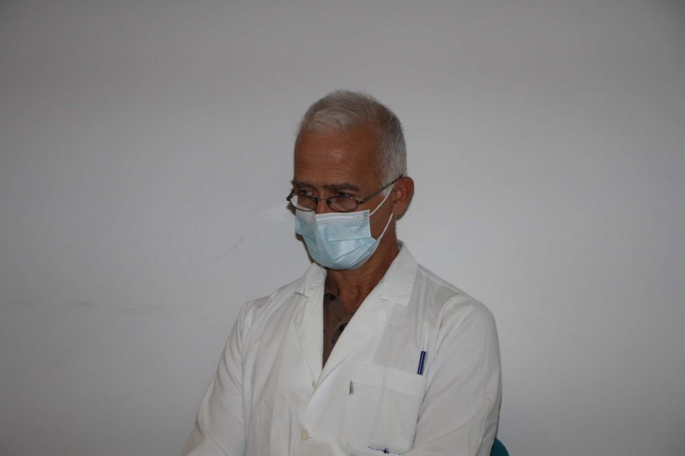 Καλαμάτα: Πέθανε ξαφνικά σε ηλικία 54 ετών ο διευθυντής της κλινικής Covid-19 Ν.Γραμματικόπουλος