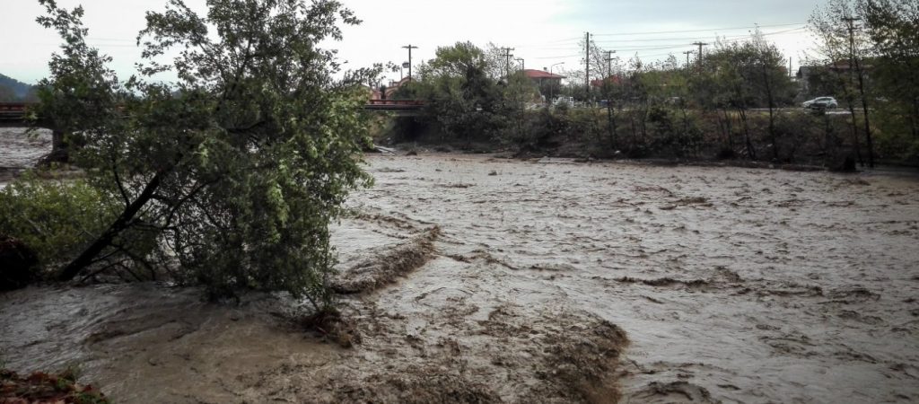 Κακοκαιρία: Συνεχίζονται οι βροχές κατά το υπόλοιπο της Πέμπτης και έως το πρωί της Παρασκευής