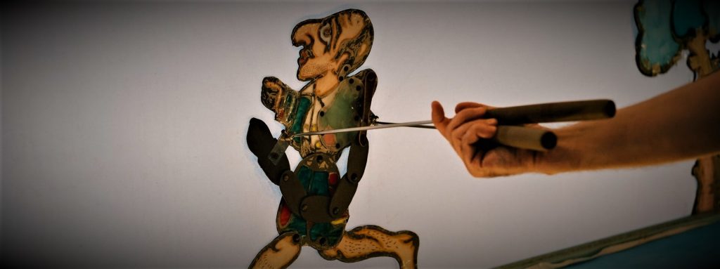 Καραγκιόζηδες στην εξουσία: Δεν υπήρξε σεισμός στη Νάξο! – «Κάναμε λάθος»! – Πώς να εμπιστευθείς αυτό το κράτος;