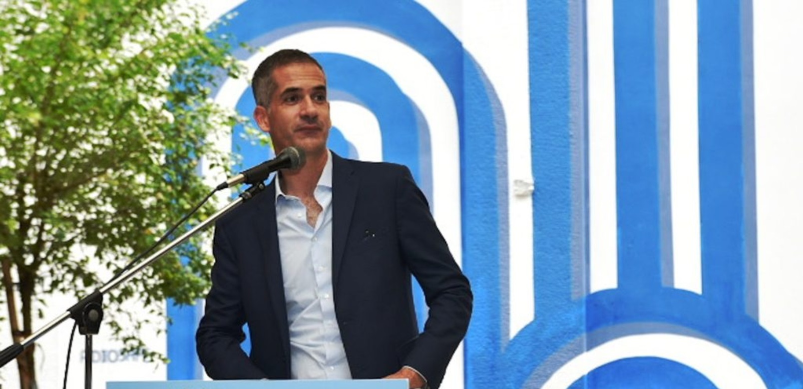 Στον δήμο Αθηναίων πρέπει να επιστρέψουν στο σχολείο: Τα έκαναν… «μούσκεμα» με τα πλατάνια – Νέα γκάφα