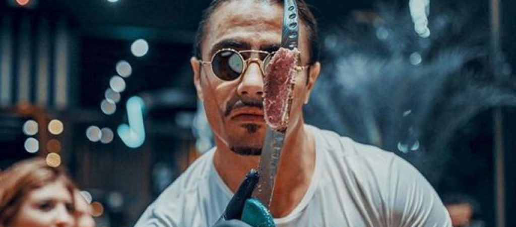 Λονδίνο: Στο νέο εστιατόριο του Salt Bae πελάτες πλήρωσαν 43.700 ευρώ για ένα γεύμα! (φώτο)