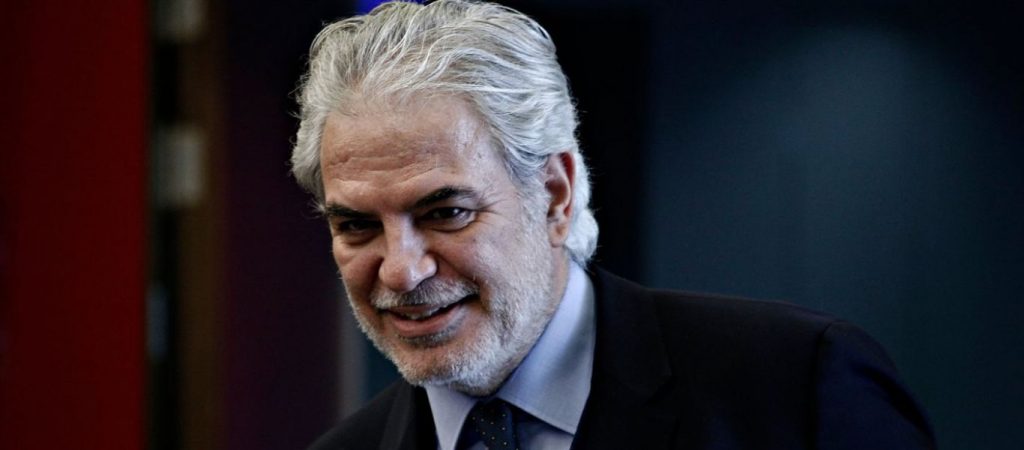 Υπουργός Πολιτικής Προστασίας Χρήστος Στυλιανίδης: Καλά, δεν ντρέπεται;