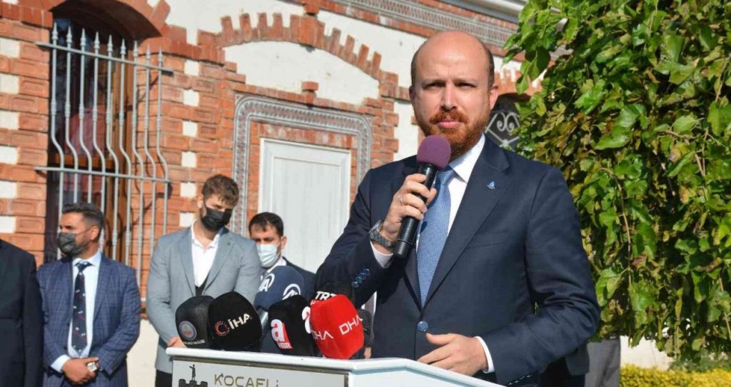 Μπιλάλ Ερντογάν: «Είμαι ειδικός έχω και… ντοκτορά  – Η Ευρώπη θα πάψει να υπάρχει»