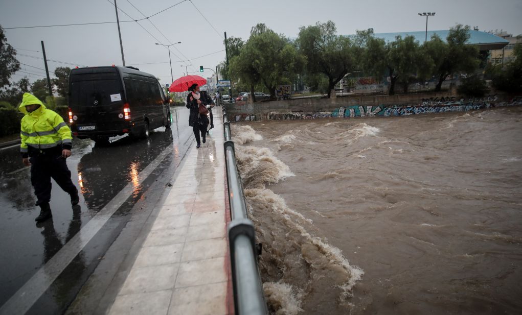 Καιρός: Πού θα «χτυπήσει» η κακοκαιρία τις επόμενες ώρες – Ισχυρές βροχές και καταιγίδες