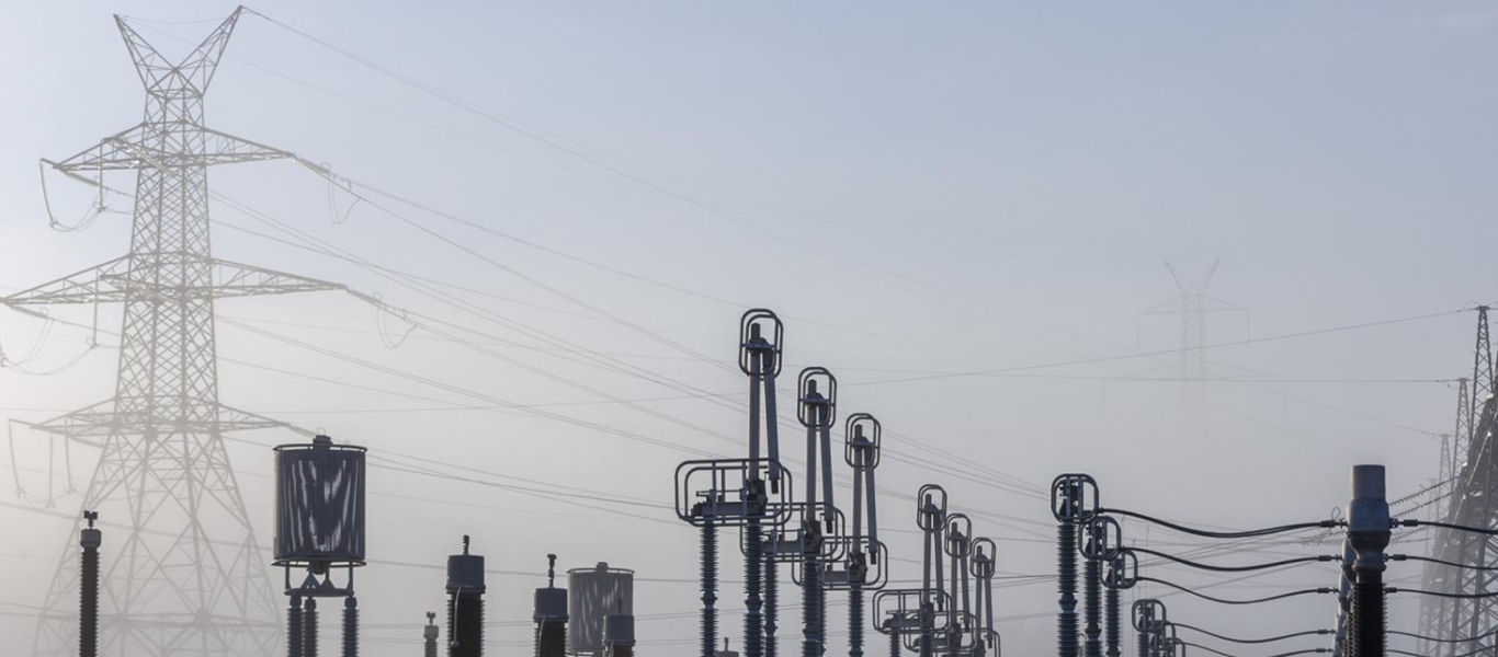 Κακοκαιρία: Διακοπή ρεύματος στην Ελευσίνα – Θα διορθωθεί άμεσα σύμφωνα με τον ΔΕΔΔΗΕ