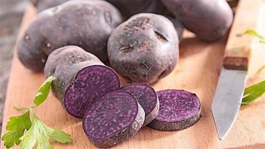 Μωβ πατάτες: Αυτά είναι τα αντικαρκινικά, αντιδιαβητικά & αντιυπερτασικά οφέλη τους