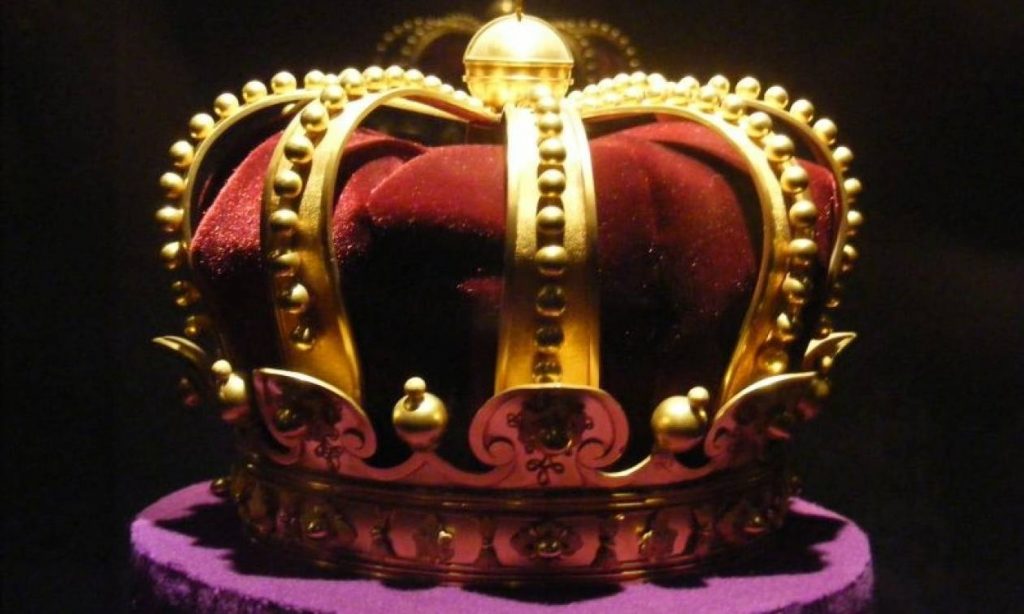 Αυτό το ήξερες; – Γιατί οι γυναίκες των βασιλικών οικογενειών γεννούσαν μπροστά σε κοινό;