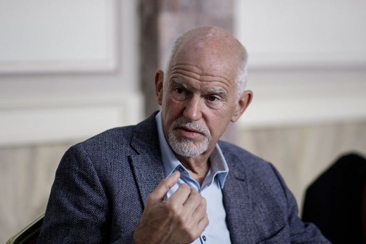 ΚΙΝΑΛ: Ποιοι βουλευτές πιέζουν τον Γ.Παπανδρέου να κατέβει στις εκλογές;