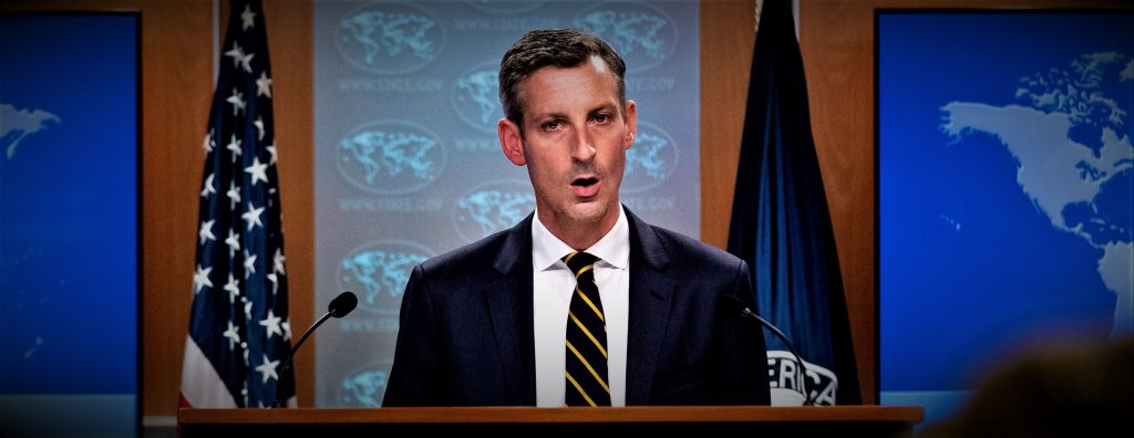 «Στριπτίζ» από ΗΠΑ για βάσεις: «Δεν παίρνουμε θέση για το πώς πρέπει να λύνονται οι διαφορές στα θαλάσσια σύνορα»