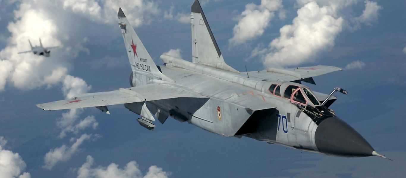 Ρωσικό μαχητικό MiG-31 αναχαίτισε αμερικανικό βομβαρδιστικό B-1B πάνω από τη θάλασσα της Ιαπωνίας