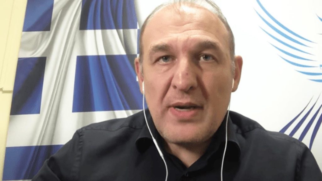 «Θα καταργήσουμε όλους τους αυταρχικούς υγειονομικούς νόμους» – Συνέντευξη του Φαίδωνα Βόβολη