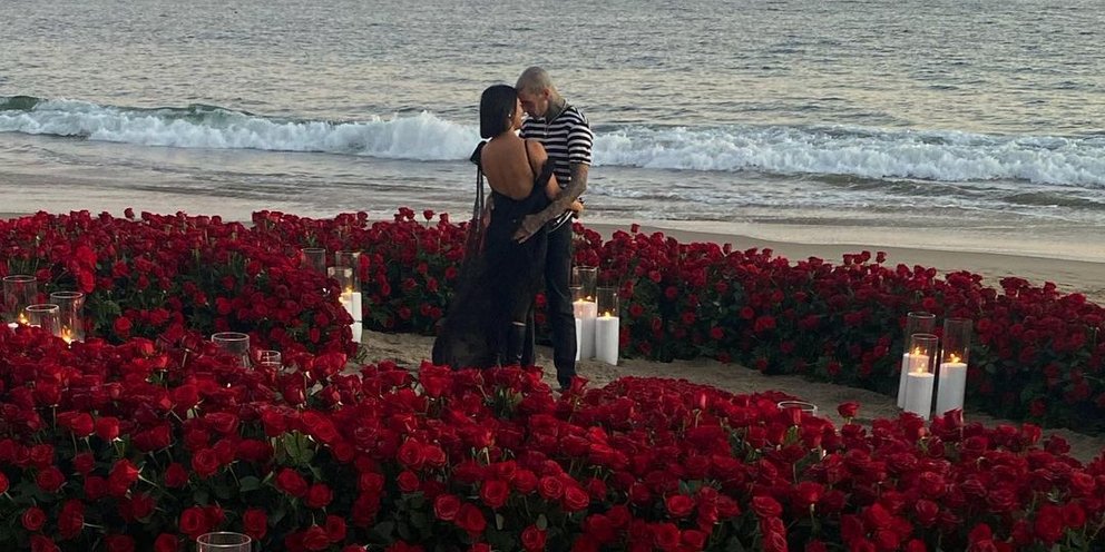 Κόρτνεϊ Καρντάσιαν: Ο αρραβώνας με τον Τράβις Μπάρκερ και το δαχτυλίδι… υπερπαραγωγή! (φώτο)