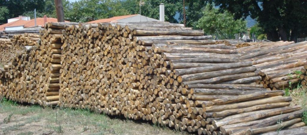 Στρέφονται στα ξύλα οι καταναλωτές για την θέρμανση – Στα ύψη το πετρέλαιο