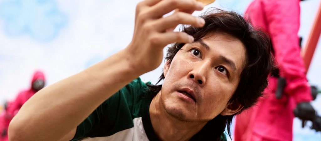 Netflix: «Τρίβουν» τα χέρια τους για τα «μυθικά» κέρδη από το Squid Game – 40 φορές πάνω από το κόστος