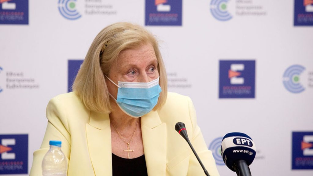 Απίστευτες δηλώσεις από την πρόεδρο της επιτροπής εμβολιασμών Μ. Θεοδωρίδου
