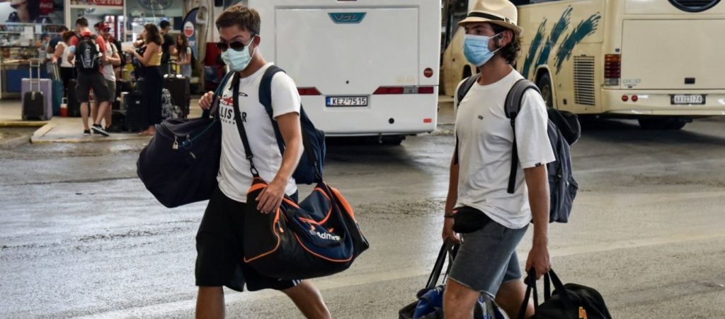 Υπ.Μεταφορών: Εγκύκλιος για τα ταξίδια με ΚΤΕΛ & τρένα – Με rapid test & ταυτότητα στο χέρι οι επιβάτες