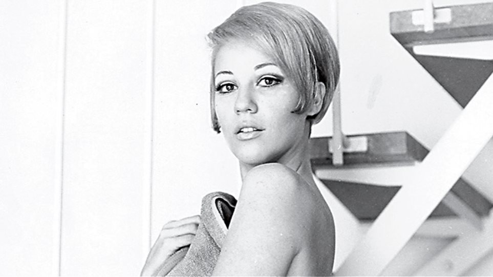 Η σπάνια φωτογραφία της Ζωής Λάσκαρη από μεταμόρφωσή της για κωμικό ρόλο (φωτο)