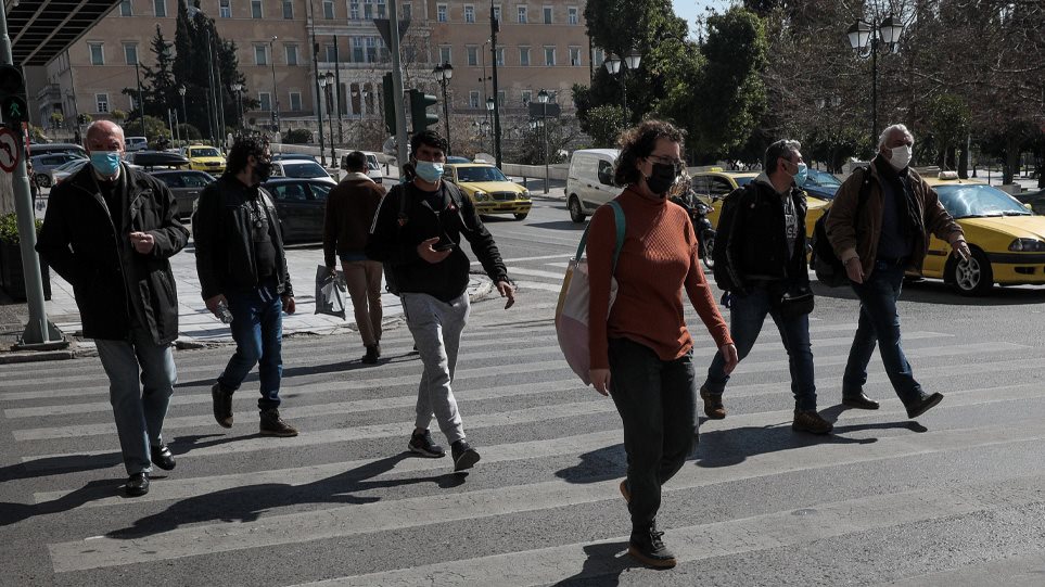 Δ.Σαρηγιάννης: «Νέα μέτρα αν δεν θέλουμε 5.000 κρούσματα την ημέρα μέσα στον Νοέμβριο»