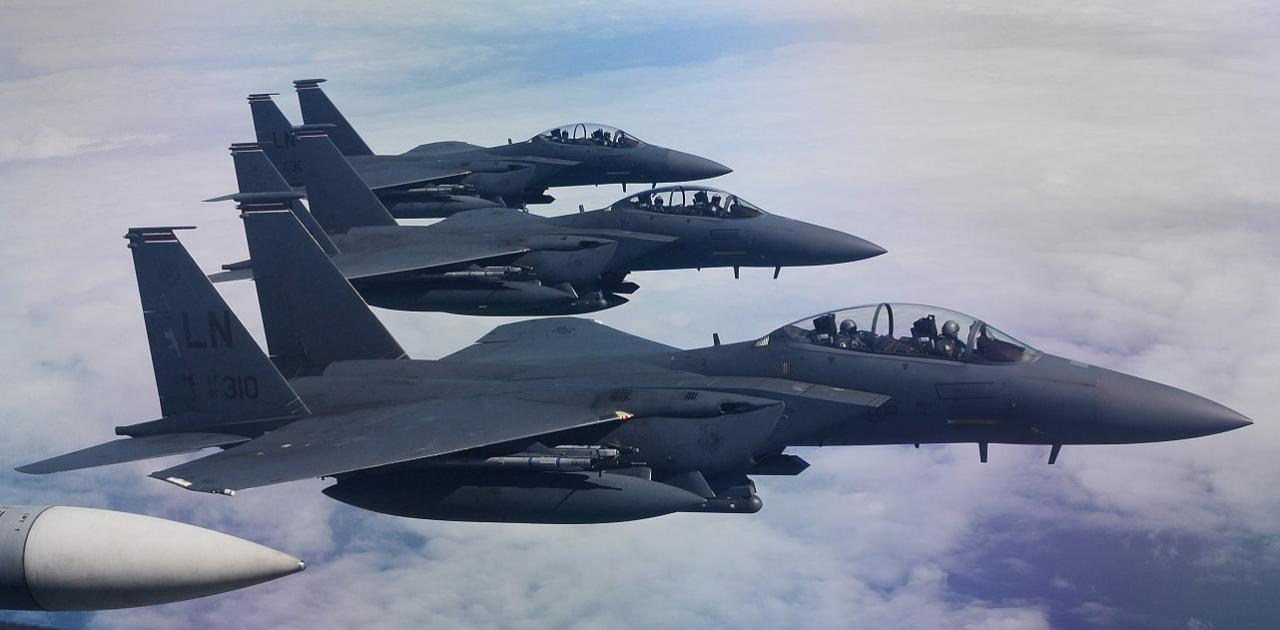 Πτήση αμερικανικών F-15 και ελληνικών F-16 στη Λήμνο – Εκνευρισμός της Άγκυρας