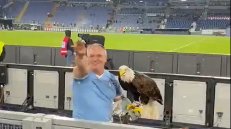 Ο χαιρετισμός του εκπαιδευτή του αετού της Λάτσιο τον οδήγησε εκτός ομάδας (βίντεο)