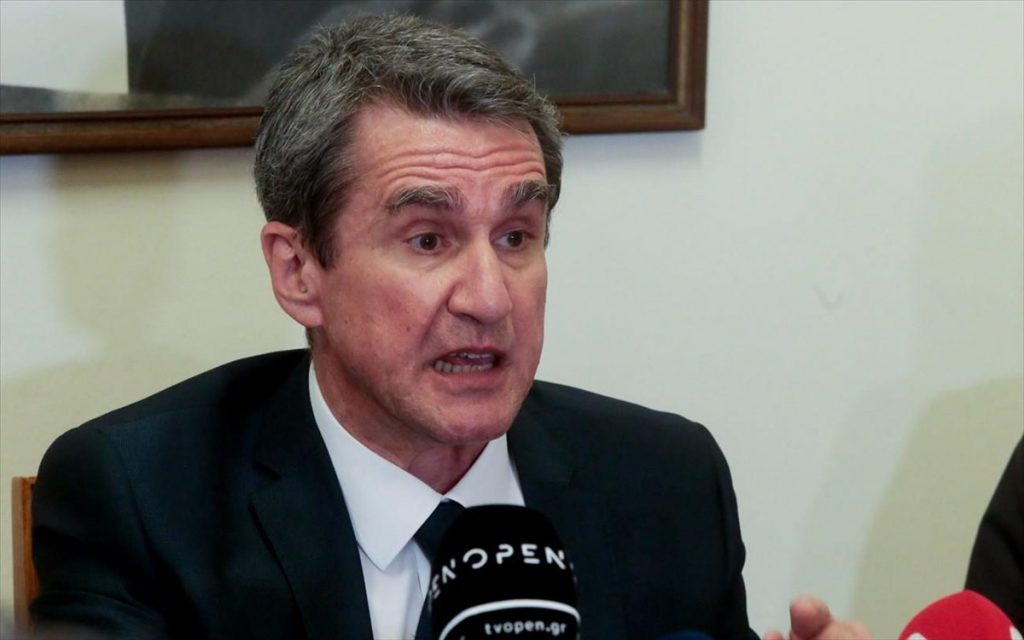 Καρφί της Έλενας Ακρίτα στο Facebook για την υποψηφιότητα Α. Λοβέρδου