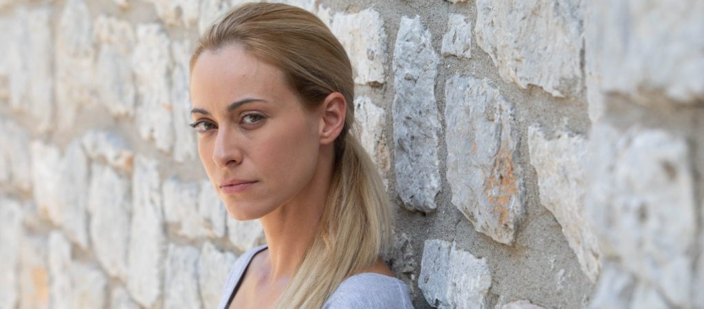 Σ.Μανωλάκου: «Μίλησα με τον ηθοποιό που κατηγορείται για βιασμό – Του είπα ότι εάν χρειαστεί θα καταθέσω»