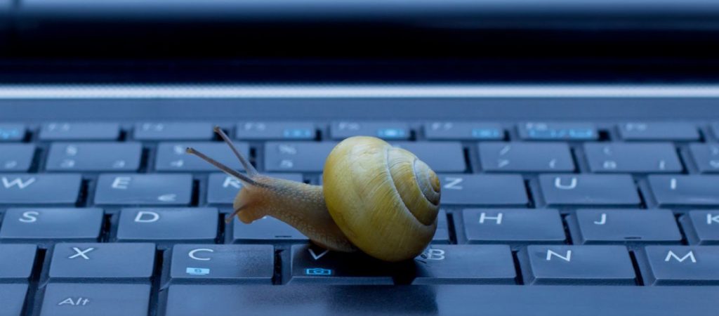 «Σέρνεται» το Wifi σας; – Το κόλπο που θα σας… σώσει! (βίντεο)