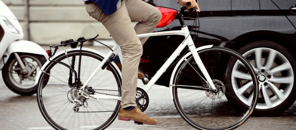 Σοβαρό τροχαίο στα Χανιά: Ποδηλάτης συγκρούστηκε με αυτοκίνητο – Νοσηλεύεται σε κρίσιμη κατάσταση