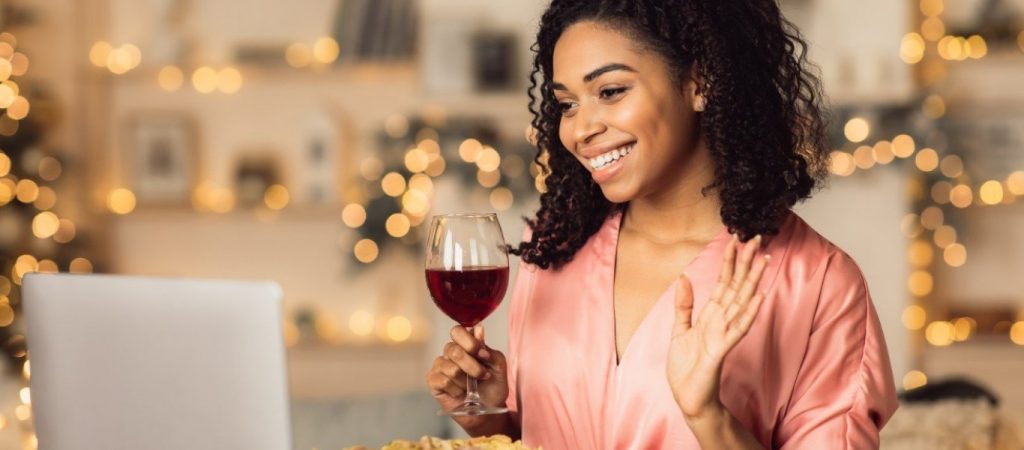 Συγκατοίκηση εξ` αποστάσεως: H νέα περίεργη μόδα στην Ιαπωνία που «τραβά» τους νέους