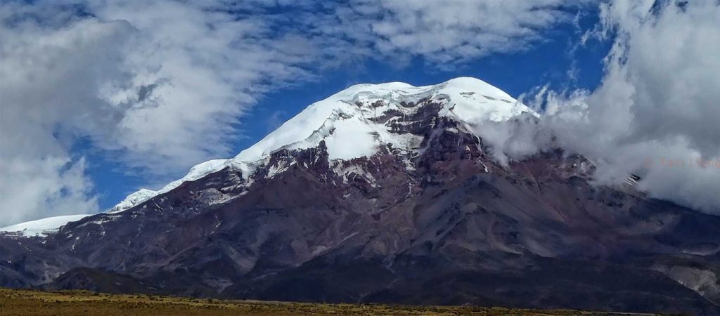 Τραγωδία στον Ισημερινό – Χιονοστιβάδα σε ηφαίστειο σκότωσε τέσσερις ανθρώπους